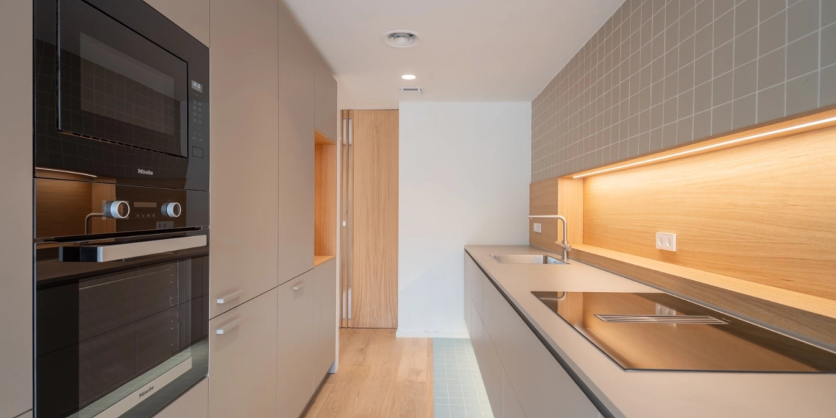 Lateral cuina casa premium Interllar
