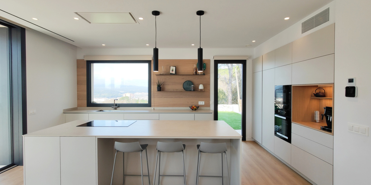 Frontal 4 cuina premium casa 02 Interllar
